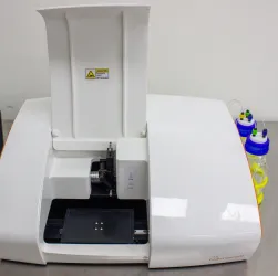 Namocell Hana Single Cell Dispenser NI004 with Proprietary Microfluidics and Flow Cytometry Integration, 8 of 10