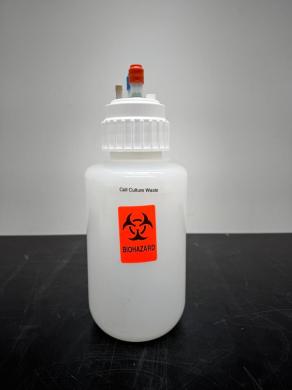 Plastic Biohazard Waste Container with Screw Cap and Dual Ports for Laboratory Liquid Waste Management-cover