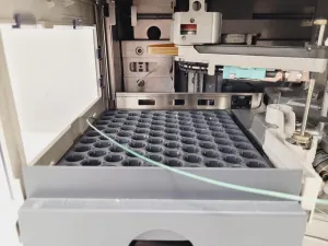 Agilent 1100 Series High-Performance Liquid Chromatography (HPLC) System with Modular Components, 51 of 67