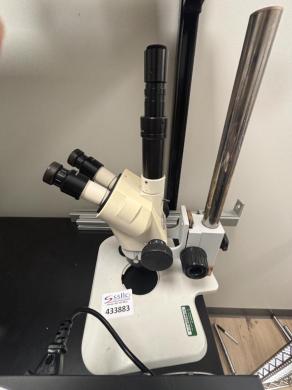 Meiji Techno EMZ-8TR Trinocular Zoom Stereo Microscope for Laboratory Inspection-cover