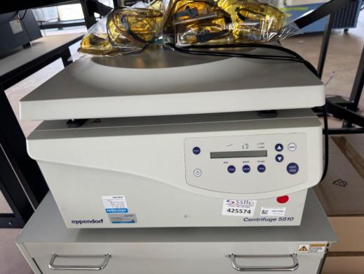Eppendorf 5810 Centrifuge-cover