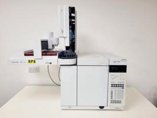 Agilent 7890A Gas Chromatograph with 7693 Autosampler Lab-cover