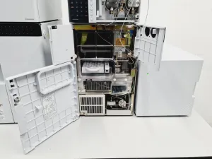 Shimadzu HPLC System with SIL-20A Autosampler and SPD-20AV PDA Detector, 28 of 37