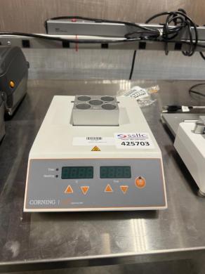 Corning LSE Digital Dry Bath Model 6875-SB with 6-Well Aluminum Block-cover