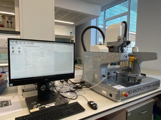 EnvisionTEC 3D-Bioplotter Starter Series Extrusion-Based 3D Bioprinter with High-Temperature Print Heads-cover