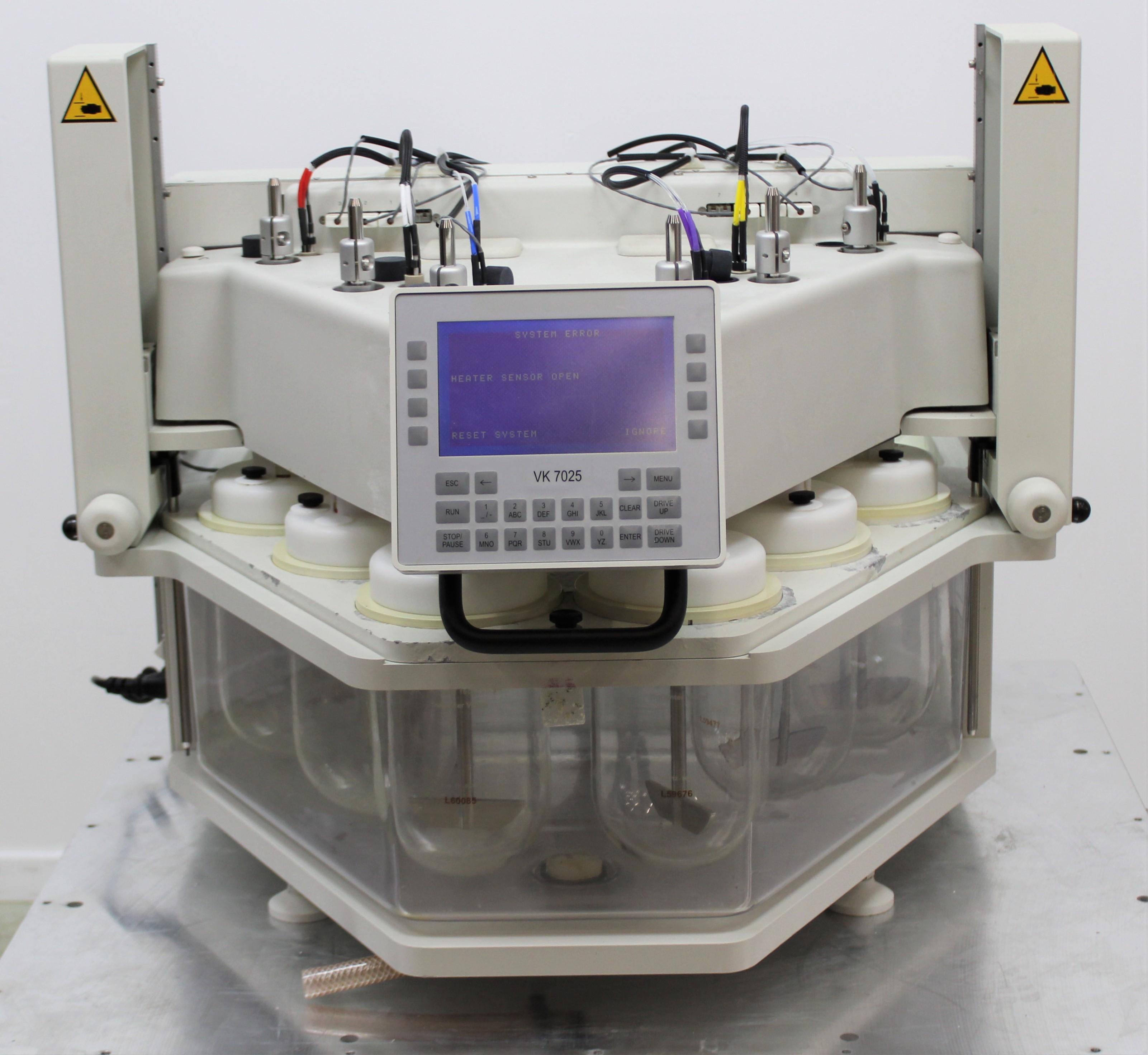 Varian VK7025 Dissolution Apparatus with Enhanced Control, 10-250 RPM, 230V