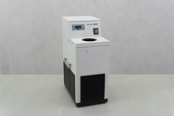 Lauda WK 300 Air-Cooled Circulating Cooler for Laboratory Temperature Control-cover