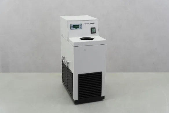 Lauda WK 300 Air-Cooled Circulating Cooler for Laboratory Temperature Control