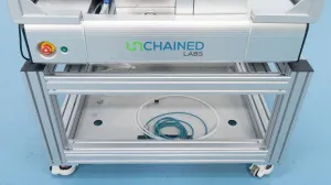 Unchained Labs FreeSlate Junior Liquid Handler for Automated Buffer Exchange, 3 of 4