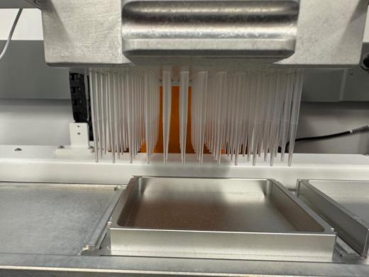Apricot Designs iPipettePro Electronic Pipette for Precision Liquid Handling-cover
