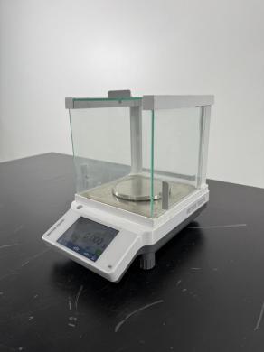 Mettler Toledo ME303TE Analytical Balance with Touchscreen and Draft Shield-cover