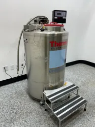 Thermo CryoExtra 20 Cryogenic Storage System for Ultra-Low Temperature Sample Preservation, 2 of 3