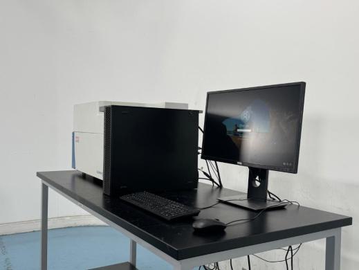 Thermo Scientific CellInsight CX7 LZR Laser-Based High Content Analysis Platform-cover