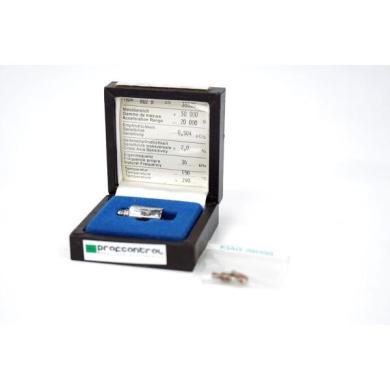 Kistler 802 B Acceleration Sensor ±50000 to -20000 g, -150 to +240°C-cover