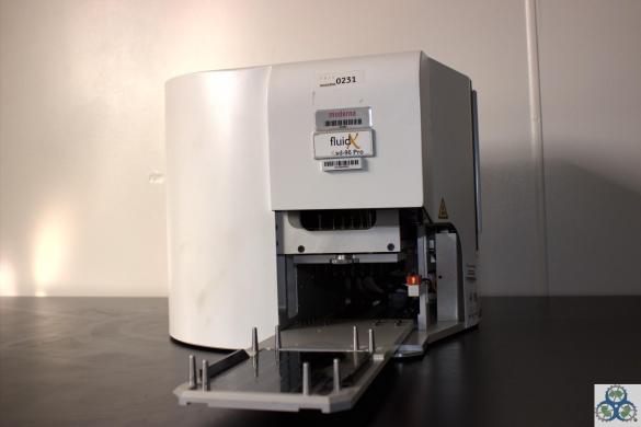 Cedrex Model 46 Automated Tube Capper/Decapper for 96-Format Tubes-cover