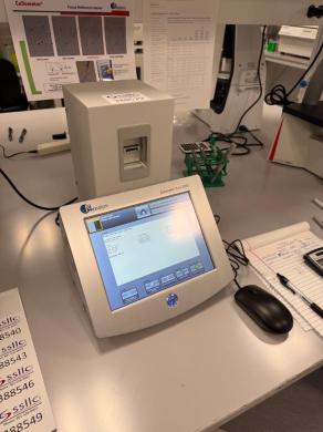 Nexcelom Cellometer Auto 2000 Automated Cell Profiler for Cell Counting and Analysis-cover