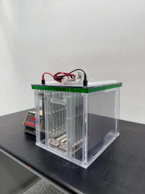 Bio-Rad 200/2.0 Electrophoresis Power Supply for Molecular Biology-cover