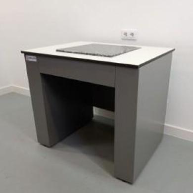 Indelab 961001 Air-Damped Antivibration Table with Granite Work Surface-cover