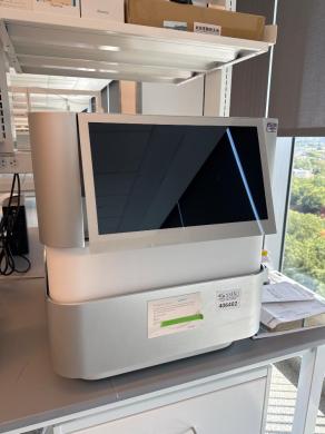 Illumina NextSeq 1000 Benchtop Next-Generation Gene Sequencer-cover