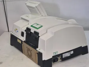 Thermo Scientific Evolution 300 Double-Beam UV-Visible Spectrophotometer, 10 of 12
