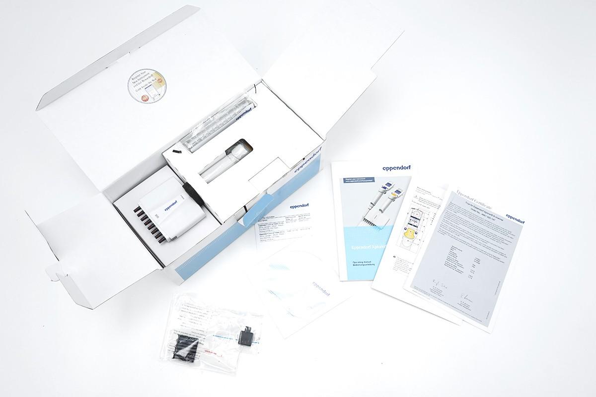 Eppendorf Xplorer Plus Electronic 8-Channel Pipette 15–300 µL