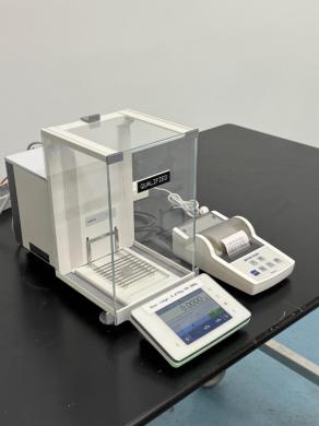 Mettler Toledo XSR104 Analytical Balance with P28 Printer-cover