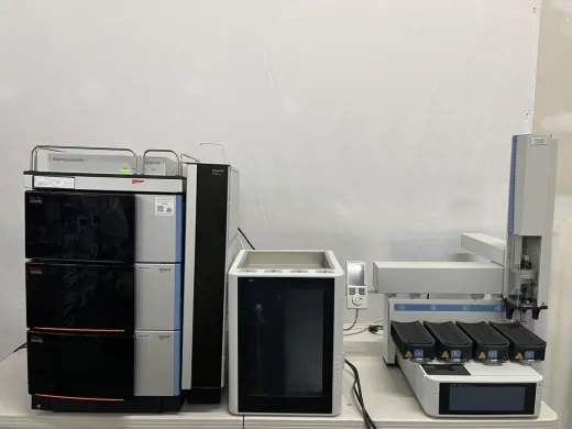 Thermo Transcend DSX-1 Ultra High Pressure Liquid Chromatography (UHPLC) System