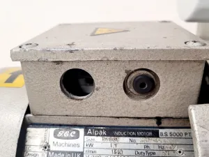 Edwards E2M40 Oil-Sealed Rotary Vane Laboratory Vacuum Pump, 10 of 16