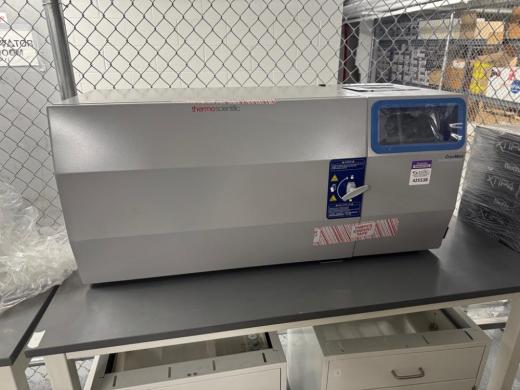 Thermo Scientific CryoMed Controlled Rate Freezer Model TSCM48PA-cover