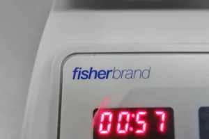 Fisher Scientific Microplate Shaker Vortexer for Controlled Microplate Agitation, 8 of 10