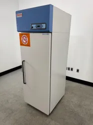 Thermo Scientific Revco FMS Laboratory Sample Storage Refrigerator with Digital Temperature Control, 2 of 4