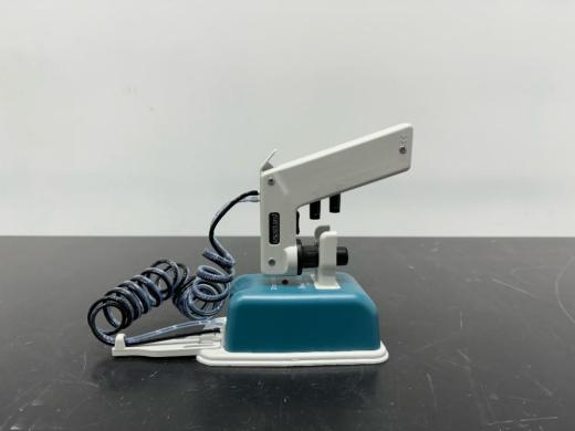 Drummond Pipet-Aid Pipette Controller with Wall-Mounted Vacuum Pump-cover