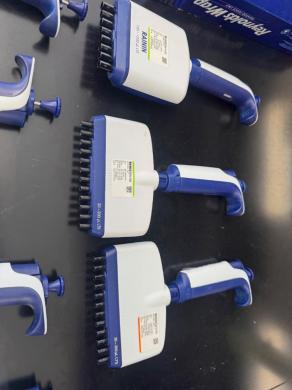 Rainin Pipet-Lite XLS Multichannel Micropipette - Set of 7-cover