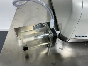 Eppendorf 5305 Concentrator Plus Vacuum Concentrator for Sample Preparation, 4 of 4