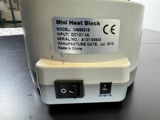Thermo Fisher Scientific Fisherbrand Mini Heatblock Model 14955218 for Sample Incubation-cover
