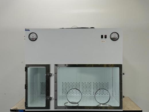 Cleatech Isolation Chamber for Laboratory Containment and Sterile Environments-cover
