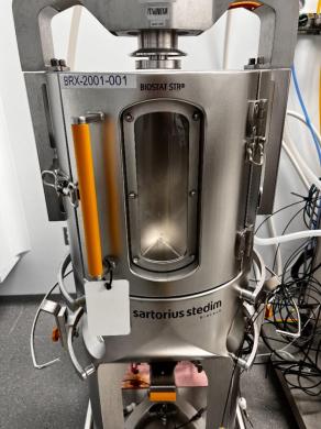Sartorius BIOSTAT STR Single-Use Bioreactor System with 50L and 200L Bag Holders-cover