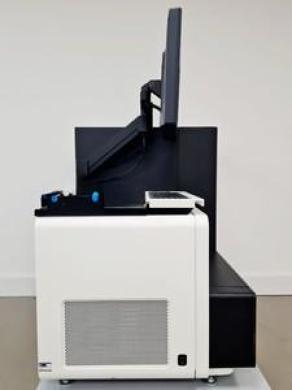 Illumina HiSeq 1000 Genome Sequencing System Lab-cover