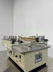 Edmund Bühler SM B1 Laboratory Orbital Shaker with Adjustable Speed, 2 of 4