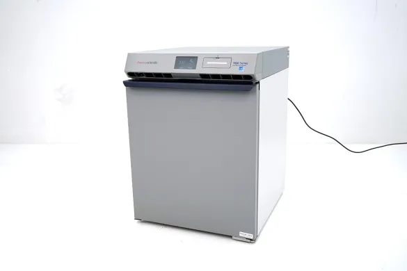 Thermo Scientific TSX505SA Undercounter Laboratory Refrigerator, 156 L, 3–7 °C