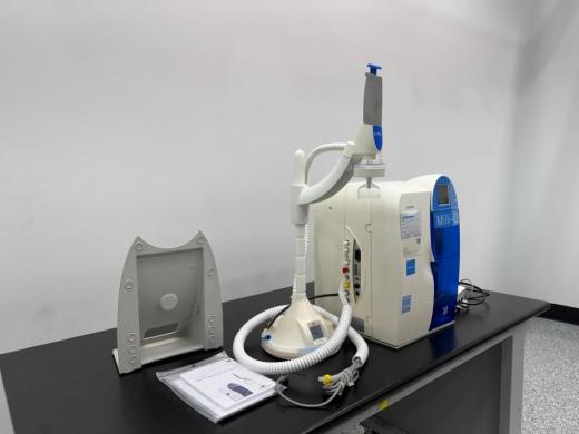 Millipore Milli-Q Advantage Water Purification System-cover