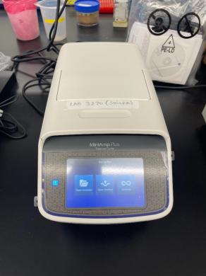Applied Biosystems MiniAmp Plus Thermal Cycler for PCR Amplification-cover