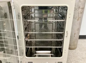 PHCBi MCO-170AICUVL-PA Cell IQ CO2 Incubator with SafeCell UV Decontamination & Dual-Wave IR CO₂ Sensing, 6 of 13