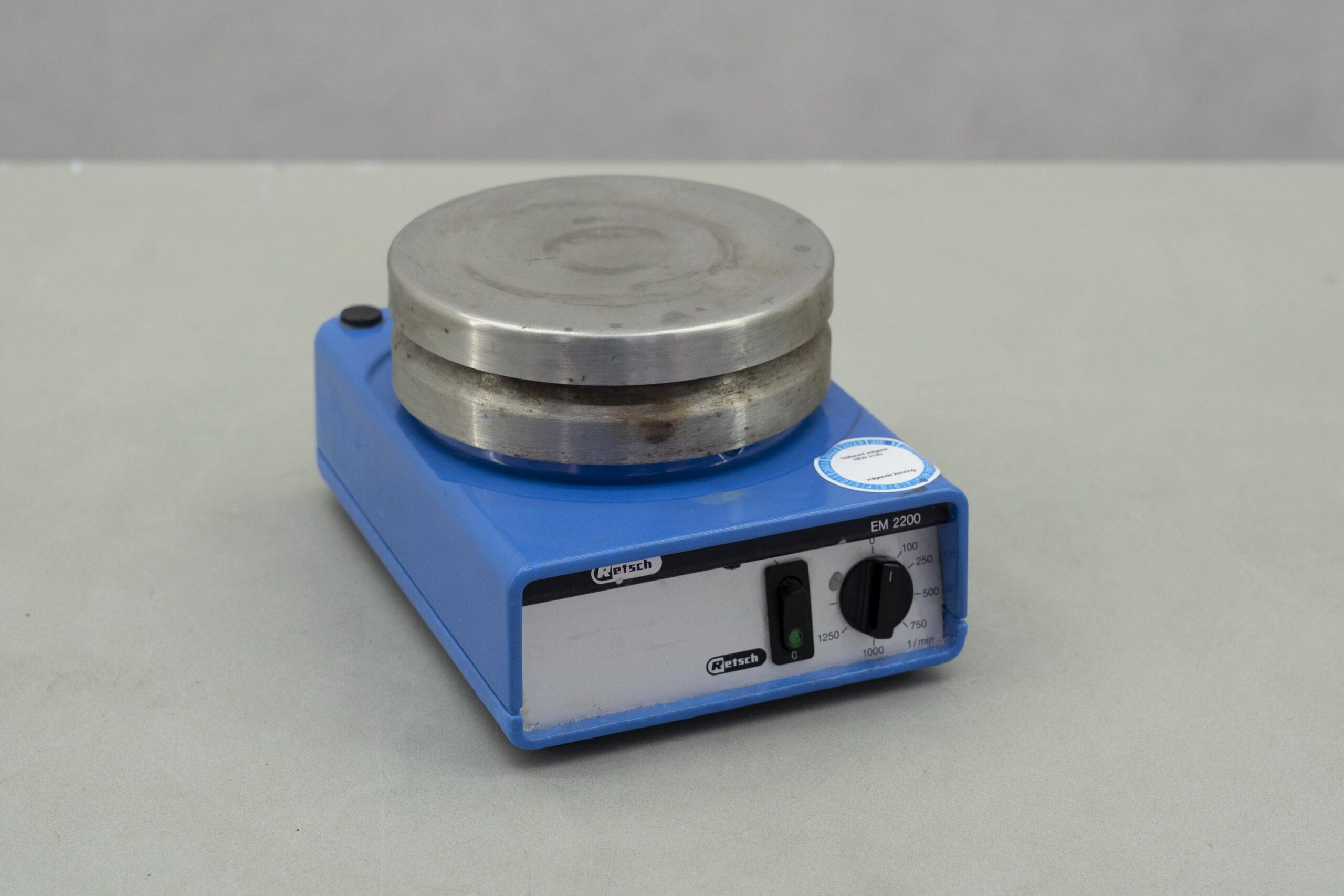 Retsch EM 2200 Magnetic Stirrer