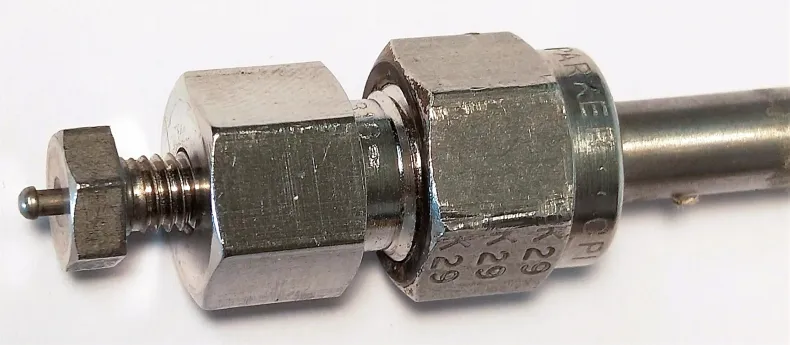 Waters Spherisorb S5 ODS2 Silica-Based Reversed-Phase C18 LC Column 15 cm × 4.6 mm × 5 µm