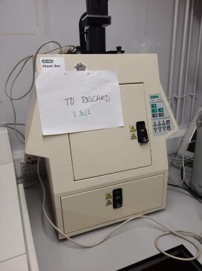 Bio-Rad Chemi-Doc UV Gel Documentation System for Molecular Imaging-cover