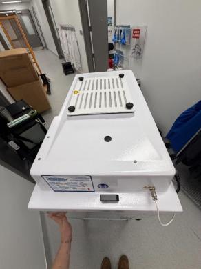 AirClean 600 PCR Workstation AC632LFUVC with HEPA Filtration and UV Sterilization-cover