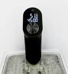 VESKE 0535 Sous Vide Container 12 Qt with Lid, Stainless Steel Rack & Neoprene Sleeve, 7 of 11