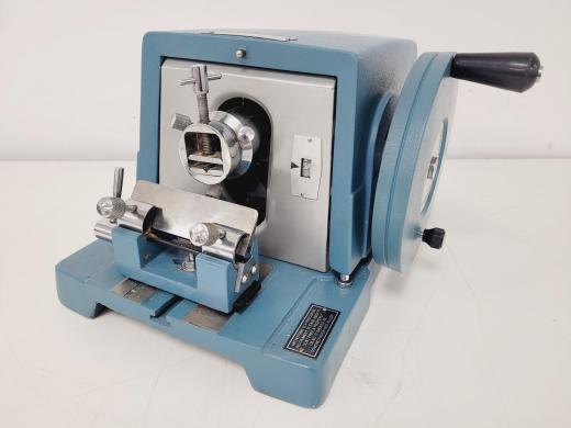 Radical Instruments Senior Rotary Microtome RMT-30-cover
