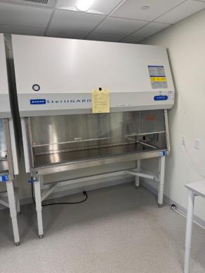 The Baker Company SterilGARD SG604 6-Foot Class II Type A2 Biosafety Cabinet-cover